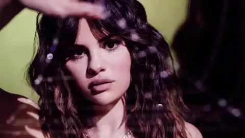 刘亦菲迪丽热巴造型路线