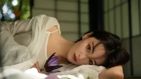 韩庚一款很好的淡班精华