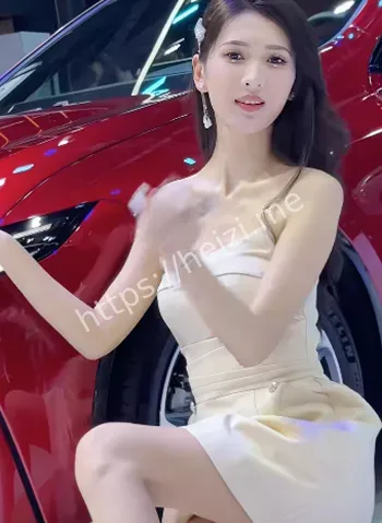 大长腿车模网红