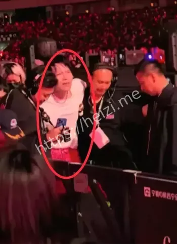 痛苦到站不起来