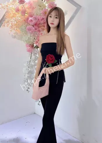 清纯女神反差私生活曝光