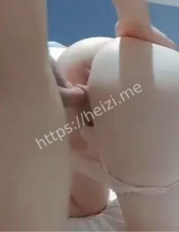 孕妇泰国坠崖案