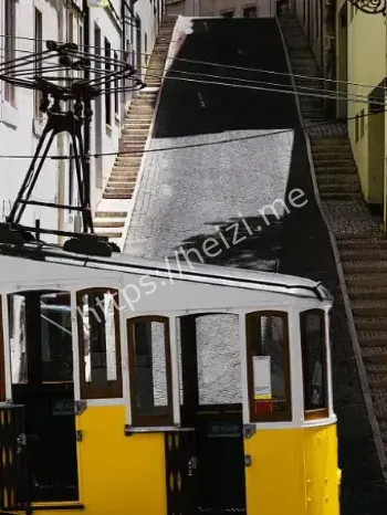 里斯本缆车脱轨