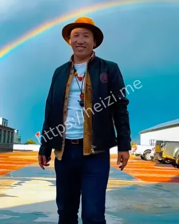 内蒙古草原网红自杀原因