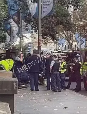 60岁男子M16无差别射击