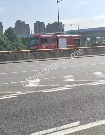 公交车自燃事件