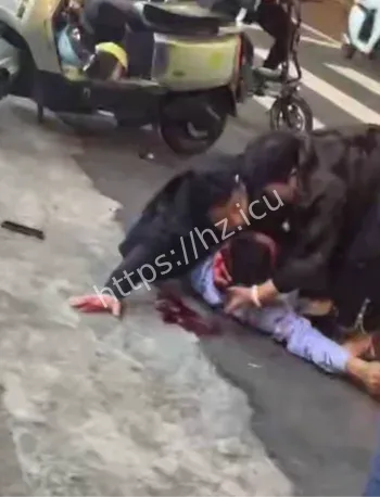 海口美兰蓝天路斗殴