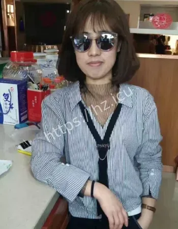 跟野男人酒店偷情视频流出