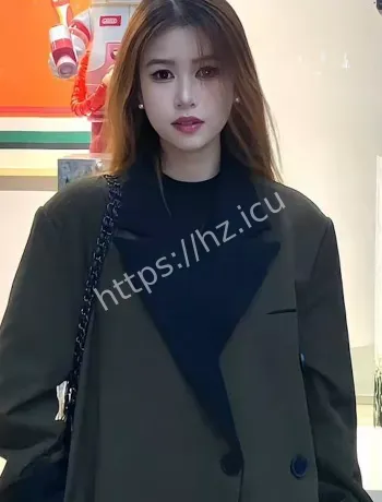 四川气质韵味美少妇