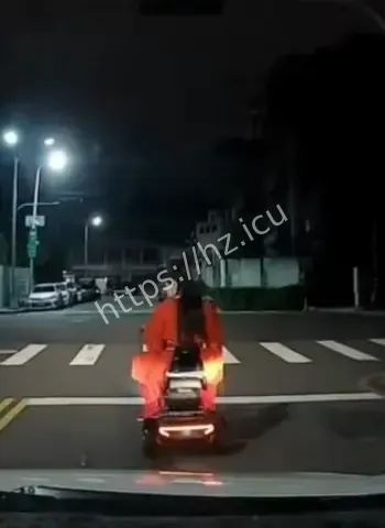 路上突然穿越古代街市