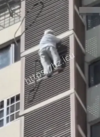 北京石景山89岁奶奶翻窗逃生事件