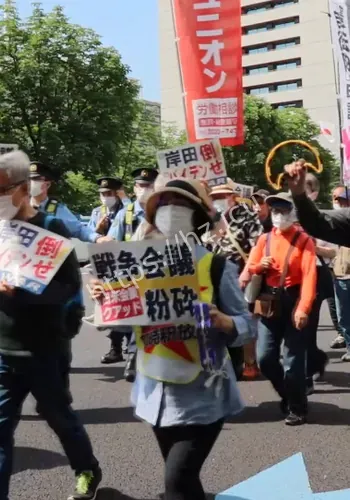 国际观察现场细节