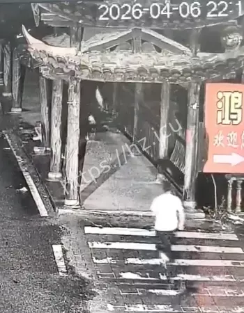 开车致女友截瘫